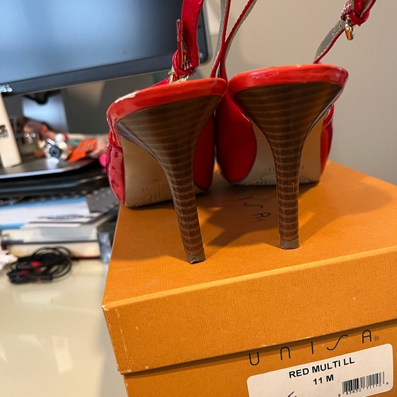 Unisa red multicolored pumps - Picture 5 of 6
